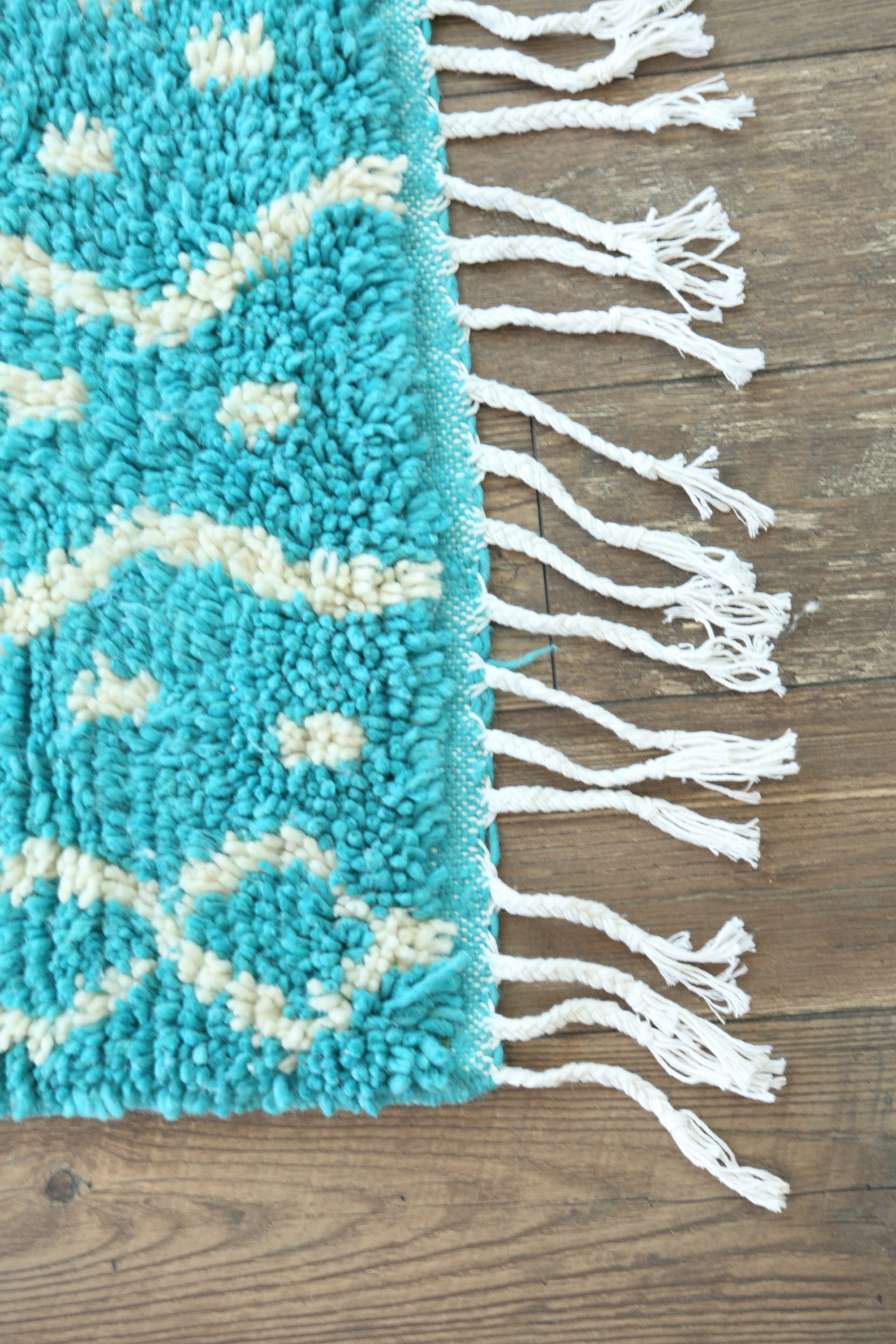 Turquoise and White Soft Wool Shag Rug