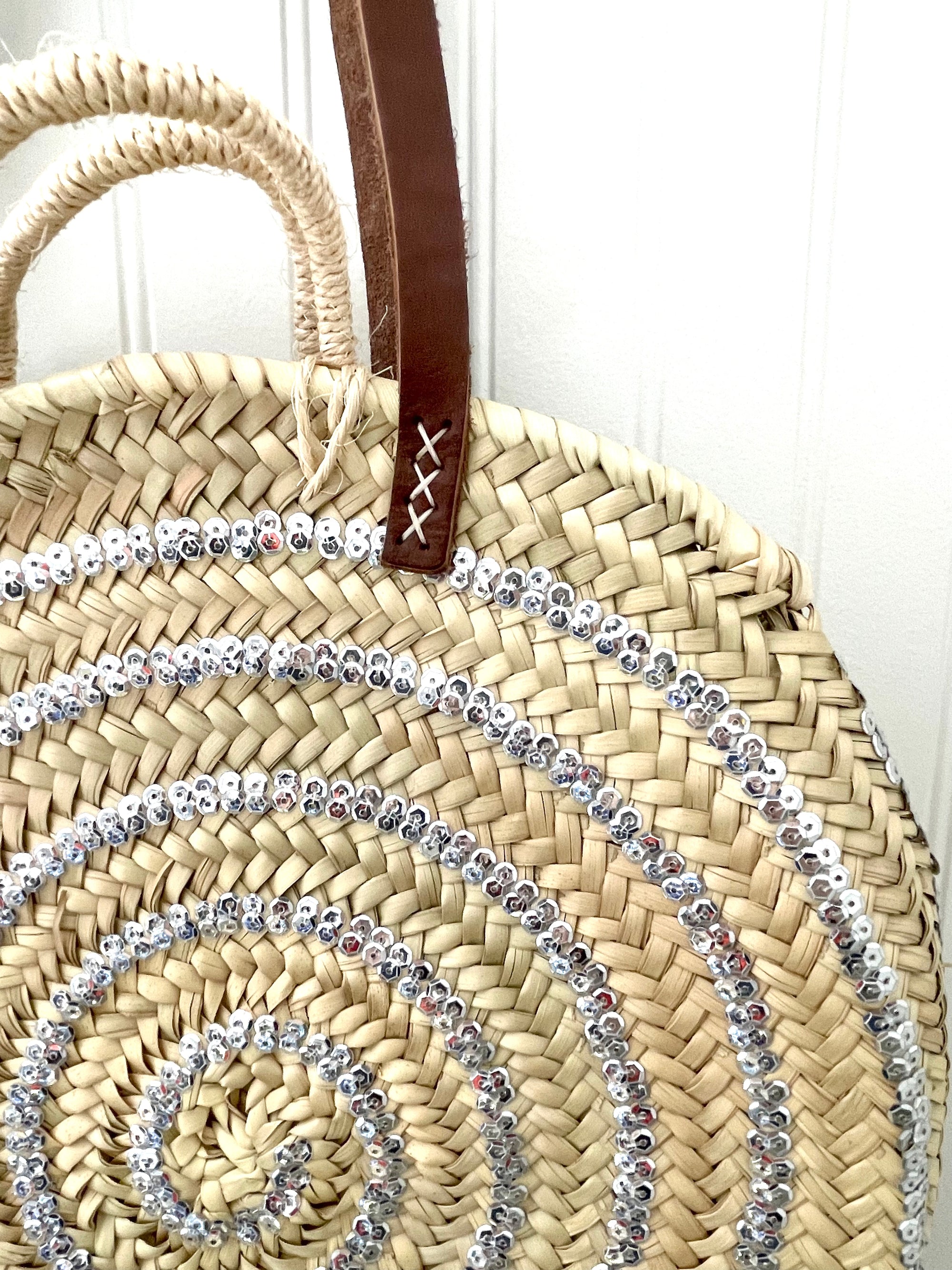 Round Sequin Straw Bag